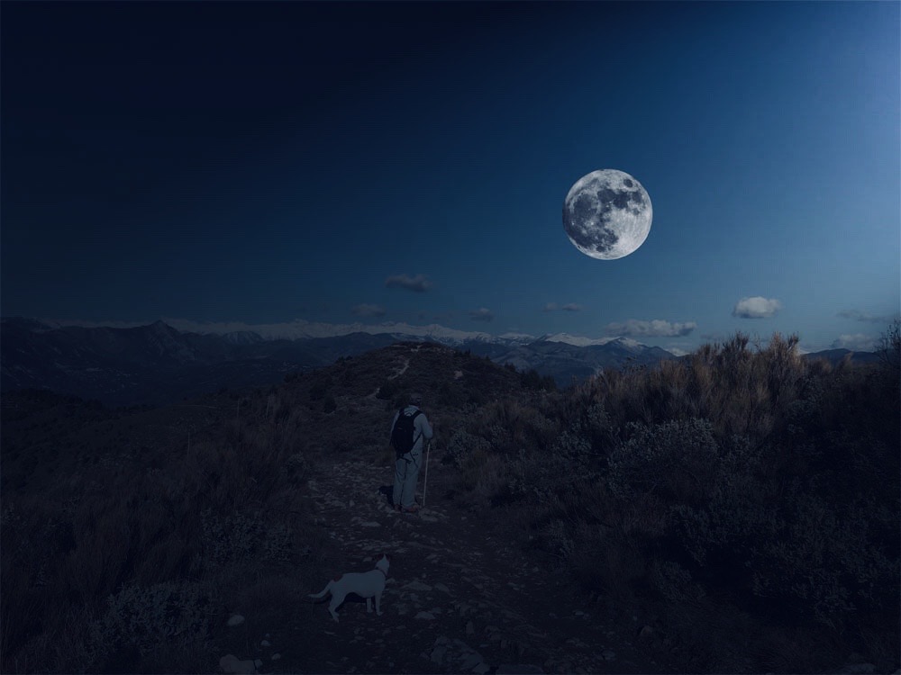 Randonnée nocturne avec la  Super Lune